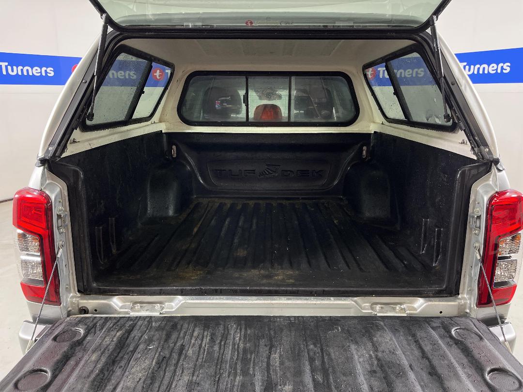 Photo '14' of Mitsubishi Triton Photo '14' of Mitsubishi Triton