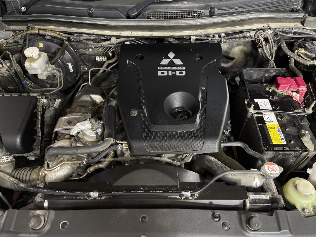 Photo '13' of Mitsubishi Triton Photo '13' of Mitsubishi Triton