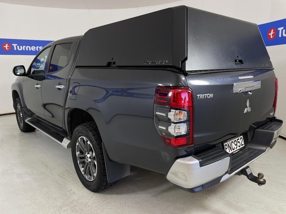 Photo '5' of Mitsubishi Triton Photo '5' of Mitsubishi Triton