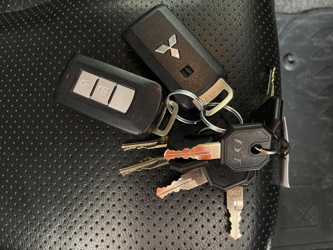 Photo '22' of Mitsubishi Triton Photo '22' of Mitsubishi Triton