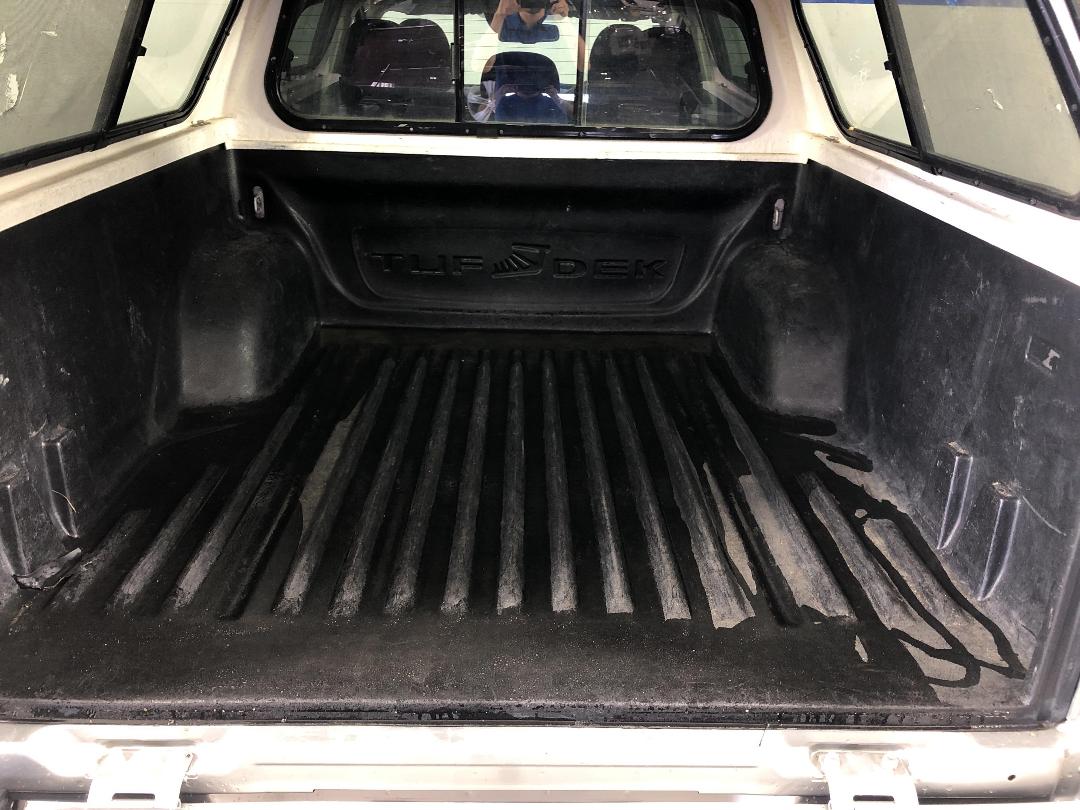 Photo '14' of Mitsubishi Triton