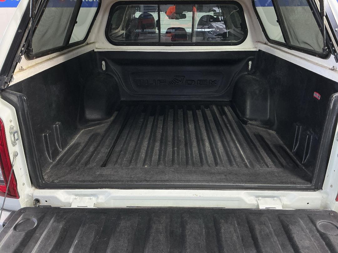 Photo '14' of Mitsubishi Triton