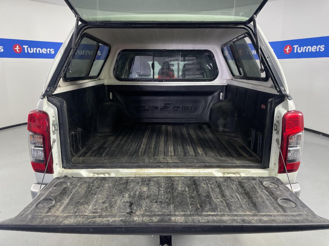 Photo '14' of Mitsubishi Triton