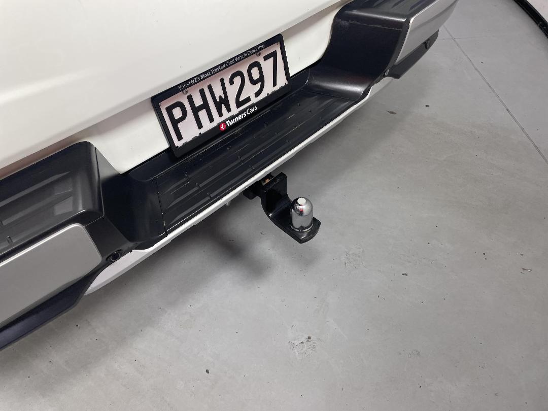 Photo '25' of Mitsubishi Triton