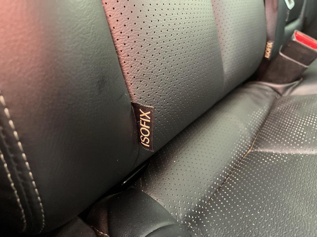 Photo '40' of Mitsubishi Triton