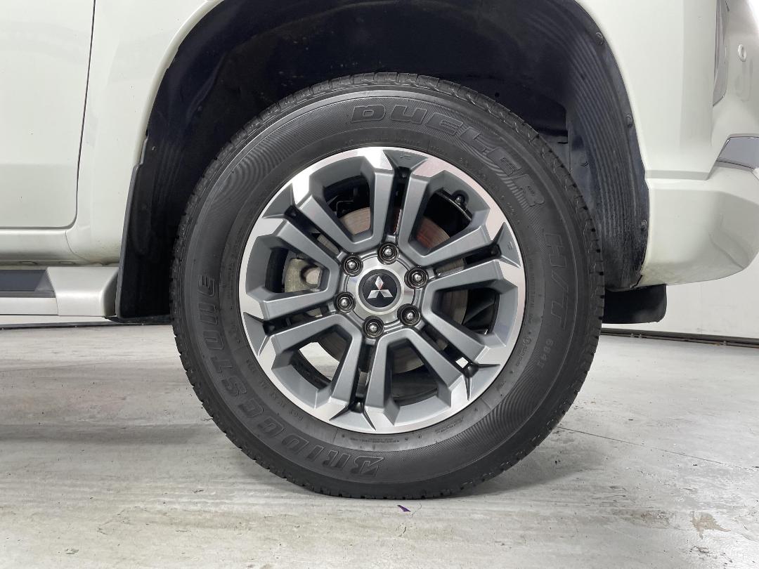 Photo '9' of Mitsubishi Triton Photo '9' of Mitsubishi Triton