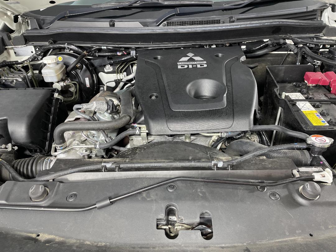 Photo '13' of Mitsubishi Triton Photo '13' of Mitsubishi Triton