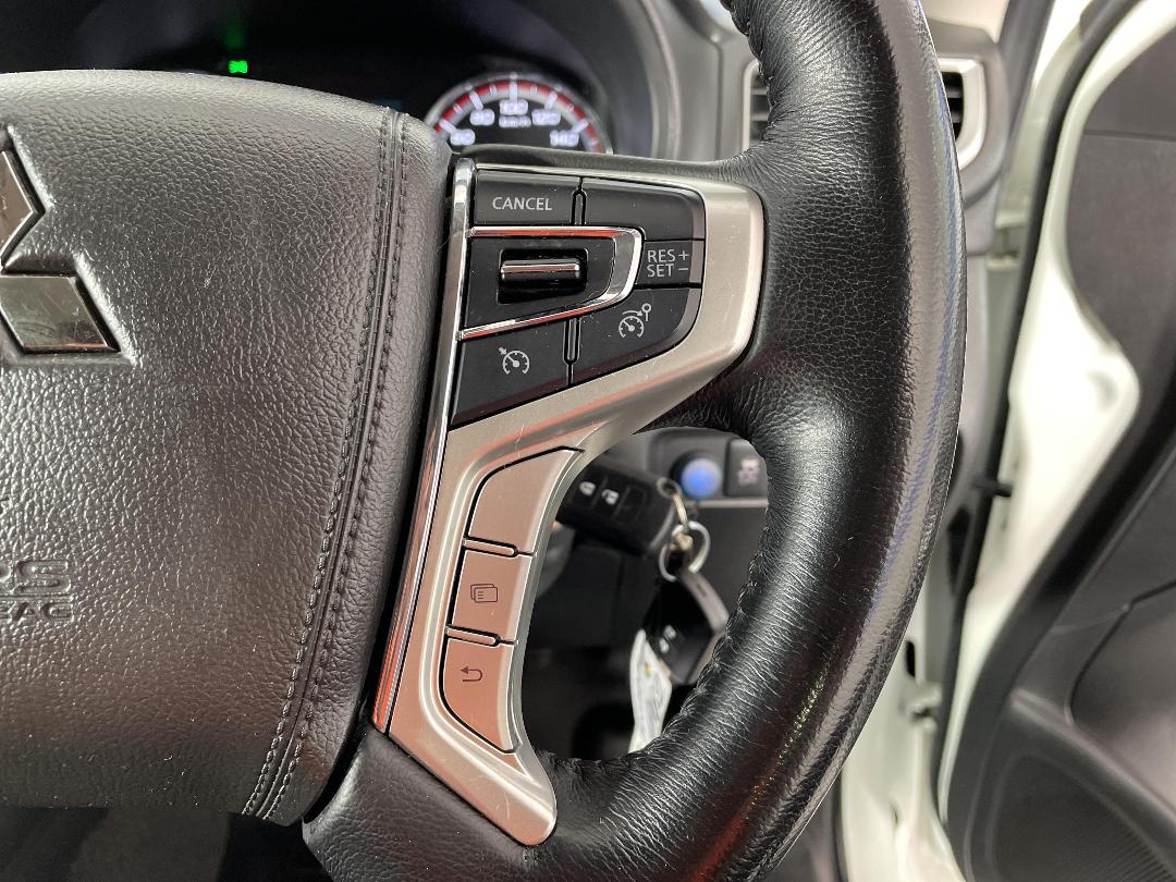 Photo '30' of Mitsubishi Triton Photo '30' of Mitsubishi Triton