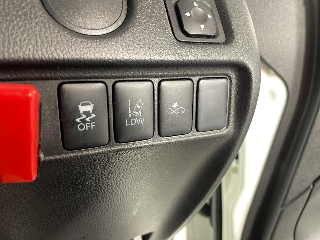 Photo '31' of Mitsubishi Triton