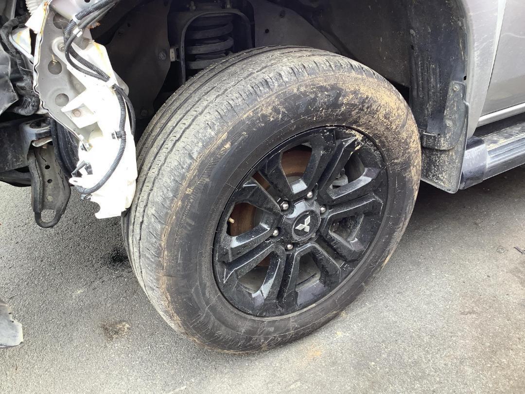 Photo '5' of Mitsubishi Triton DC Glsb 4WD 6AT Photo '5' of Mitsubishi Triton DC Glsb 4WD 6AT