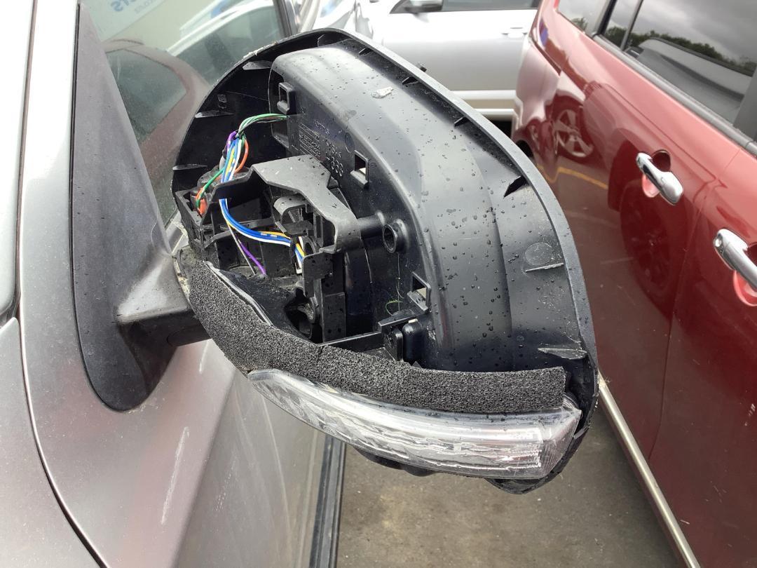 Photo '28' of Mitsubishi Triton DC Glsb 4WD 6AT Photo '28' of Mitsubishi Triton DC Glsb 4WD 6AT