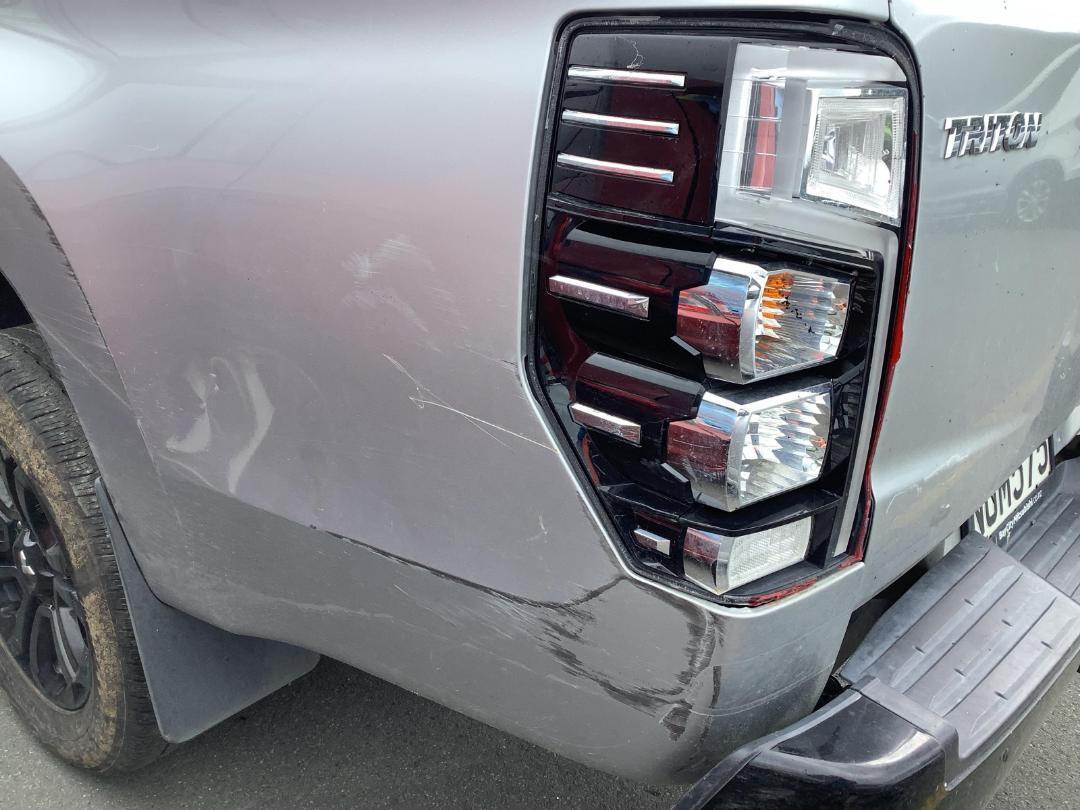 Photo '30' of Mitsubishi Triton DC Glsb 4WD 6AT Photo '30' of Mitsubishi Triton DC Glsb 4WD 6AT