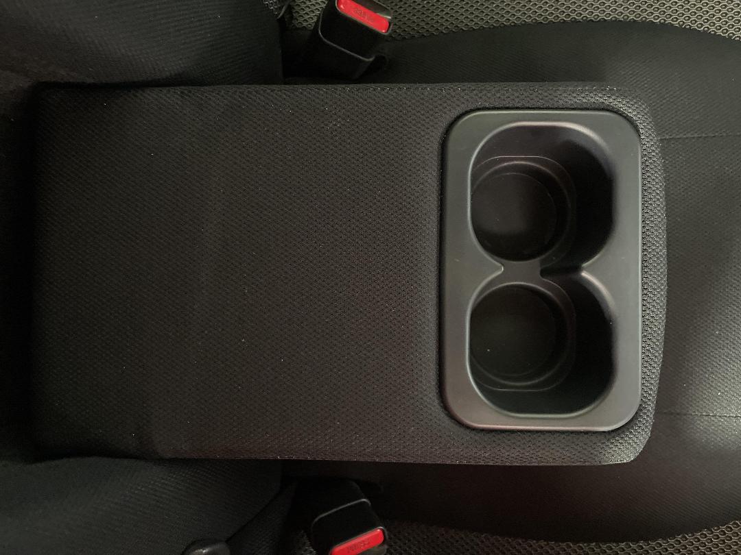 Photo '24' of Mitsubishi Triton