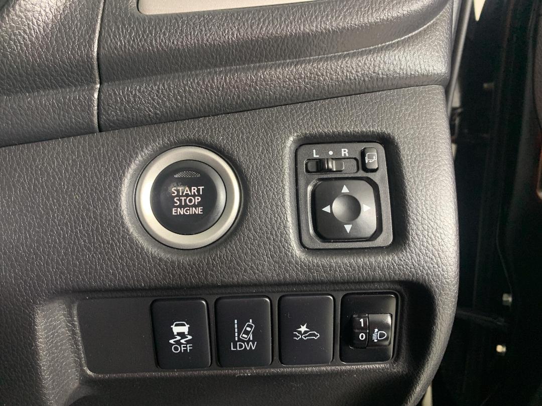 Photo '25' of Mitsubishi Triton