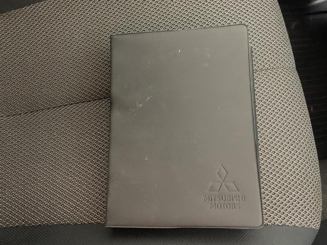 Photo '29' of Mitsubishi Triton