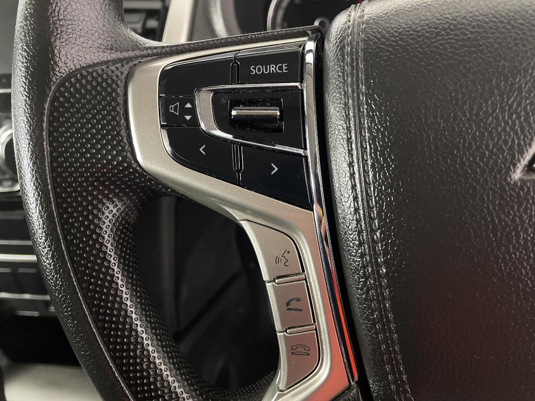 Photo '25' of Mitsubishi Triton