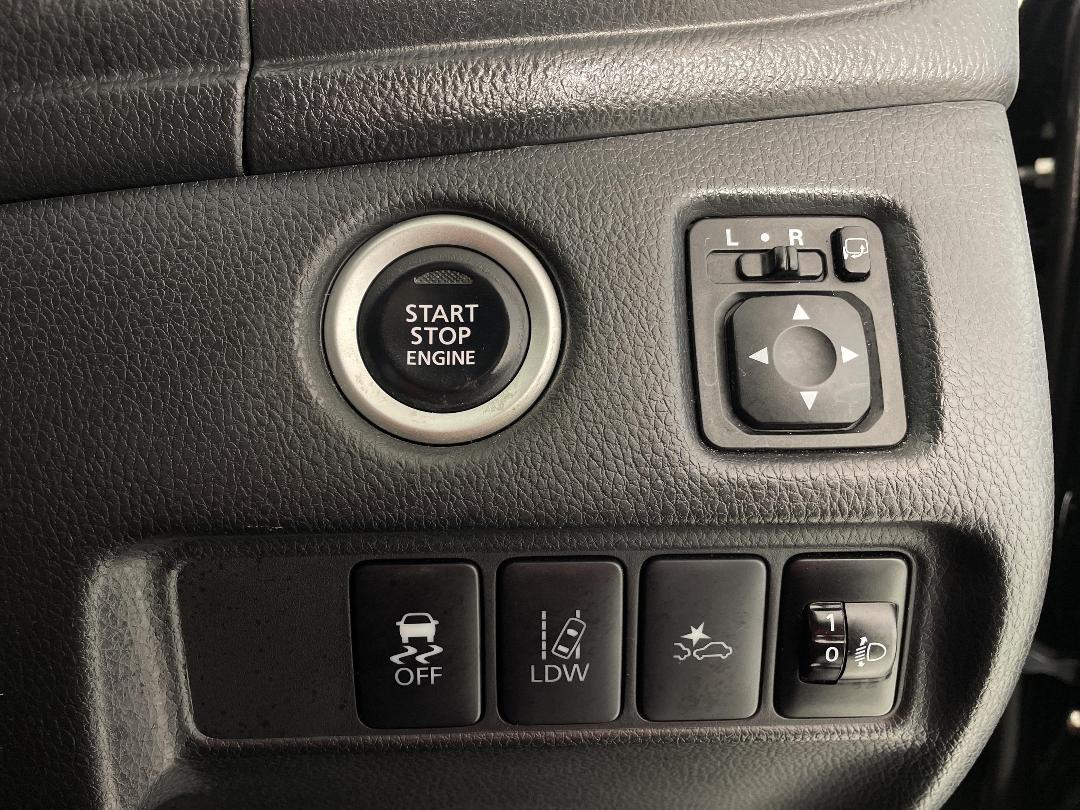 Photo '25' of Mitsubishi Triton