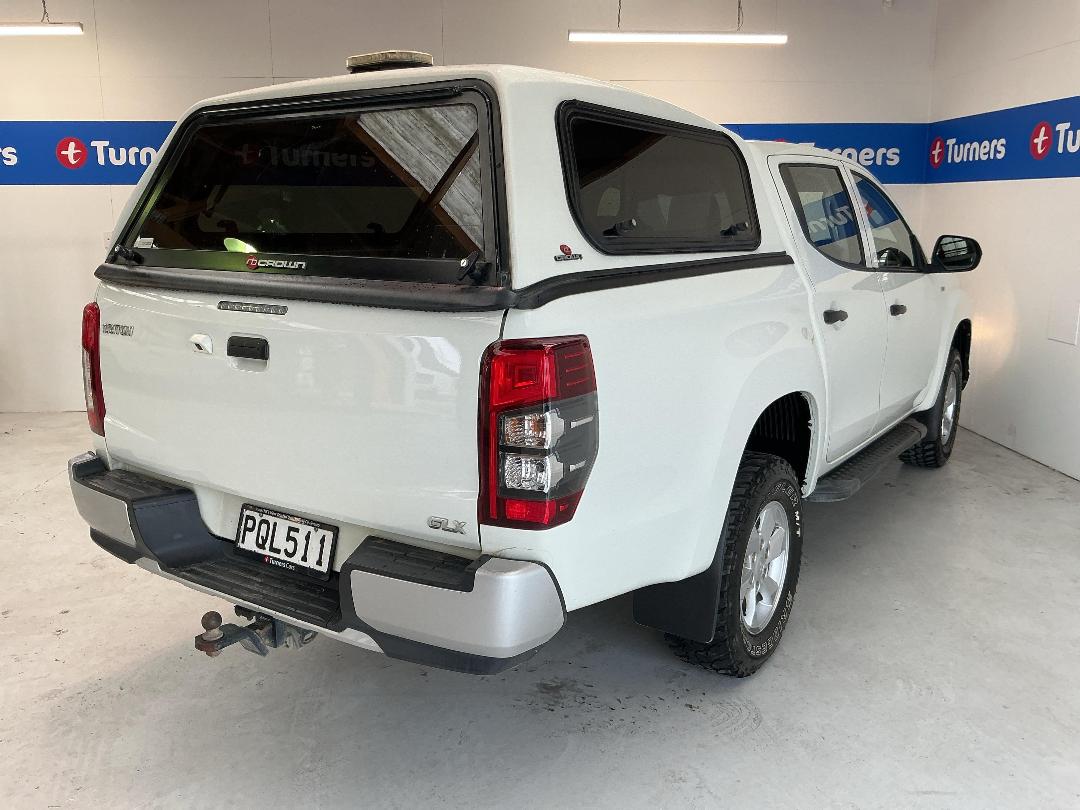 Photo '7' of Mitsubishi Triton