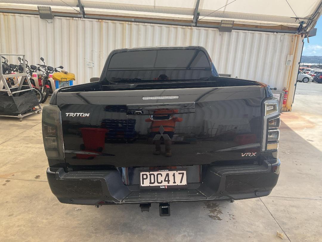 Photo '4' of Mitsubishi Triton DC Vrxb 6AT Photo '4' of Mitsubishi Triton DC Vrxb 6AT