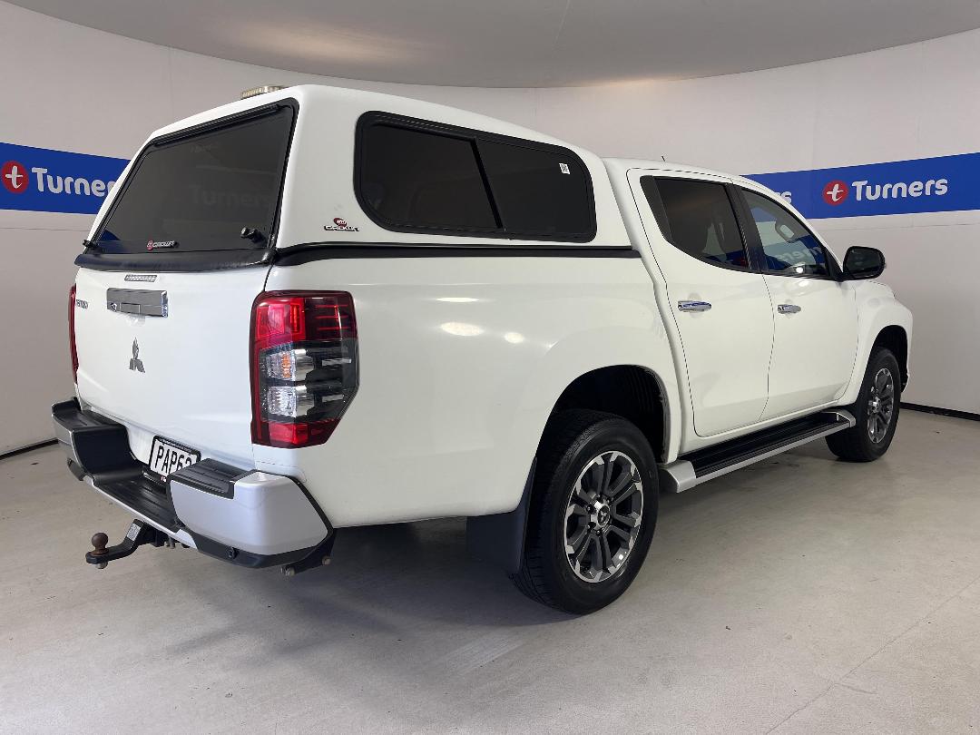 Photo '7' of Mitsubishi Triton Photo '7' of Mitsubishi Triton