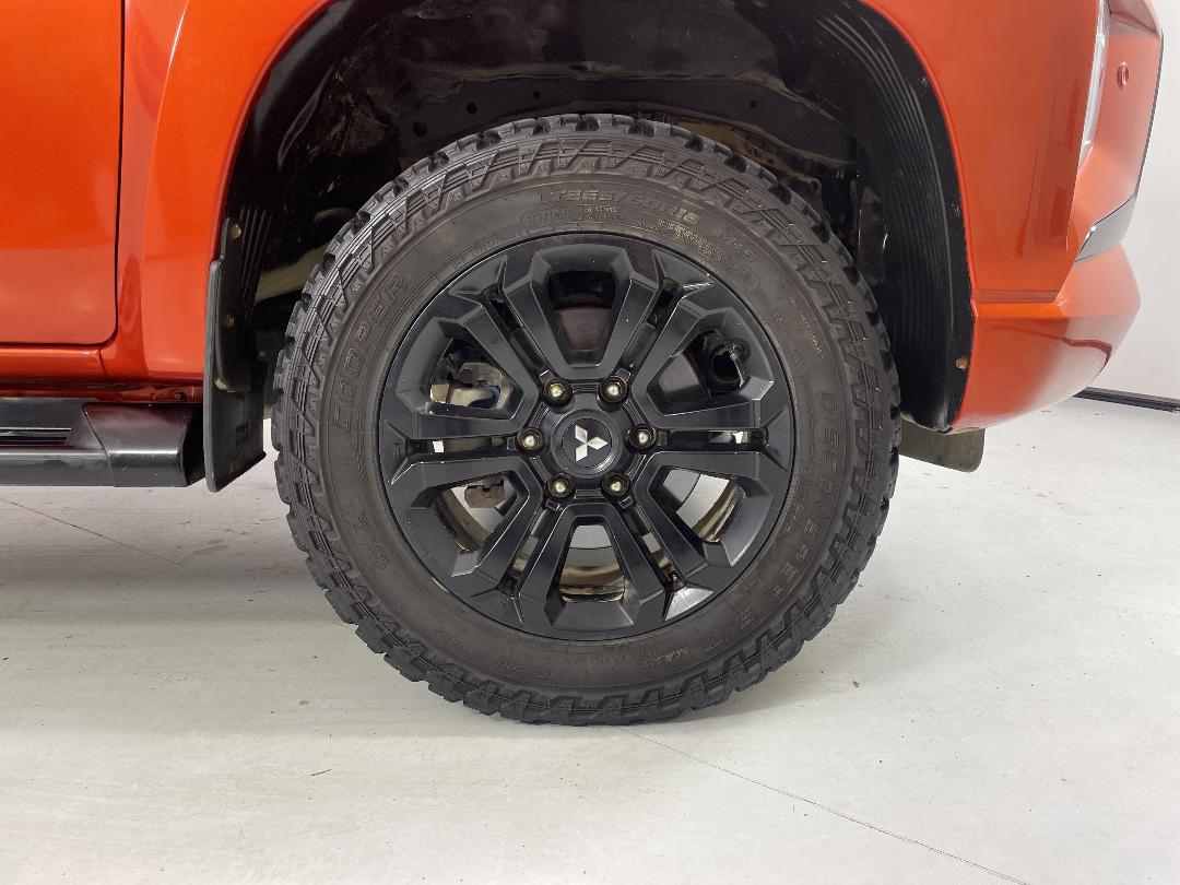 Photo '9' of Mitsubishi Triton Photo '9' of Mitsubishi Triton