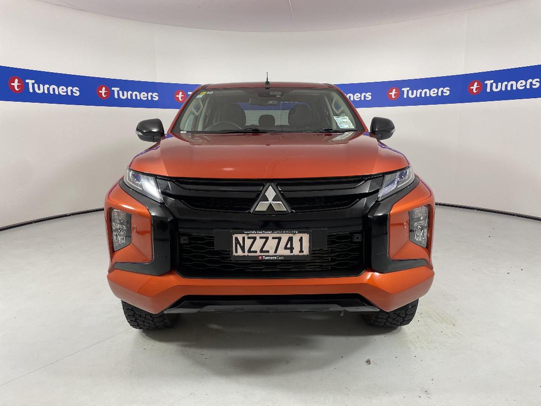 Photo '2' of Mitsubishi Triton Photo '2' of Mitsubishi Triton