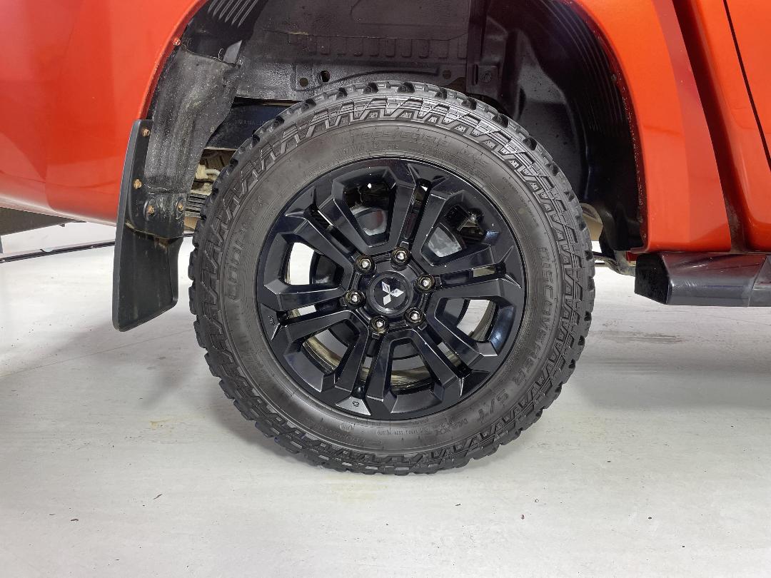 Photo '12' of Mitsubishi Triton Photo '12' of Mitsubishi Triton