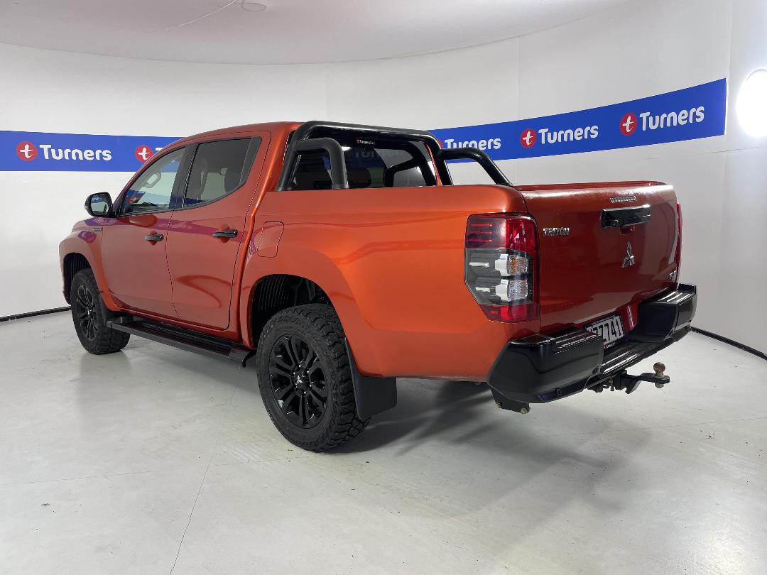 Photo '5' of Mitsubishi Triton Photo '5' of Mitsubishi Triton