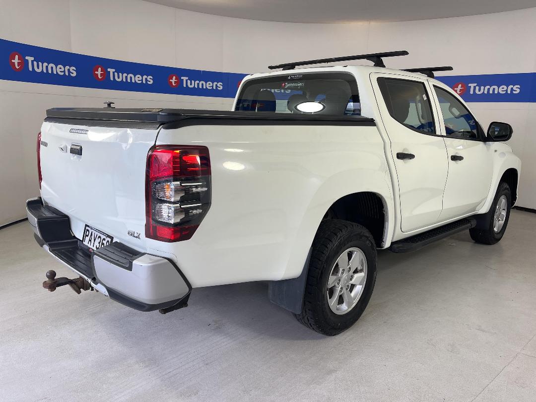 Photo '7' of Mitsubishi Triton