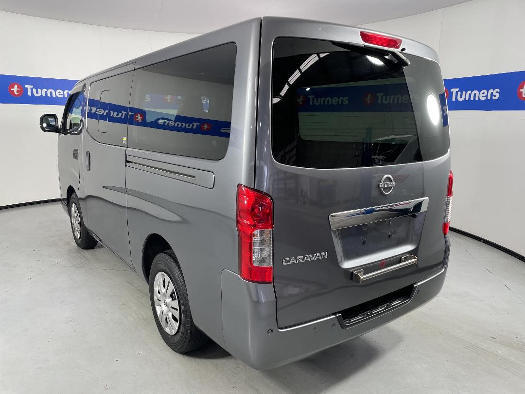 Photo '5' of Nissan Caravan