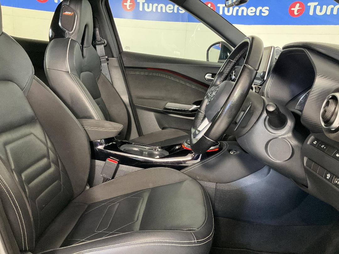 Photo '16' of Nissan Juke