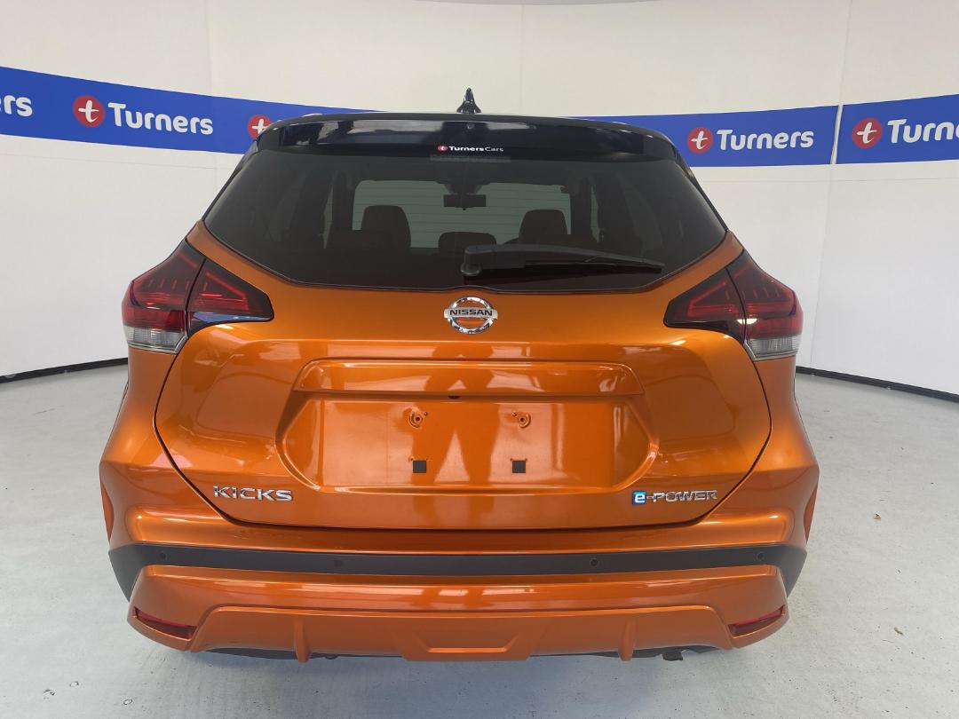 Photo '6' of Nissan Kicks Photo '6' of Nissan Kicks