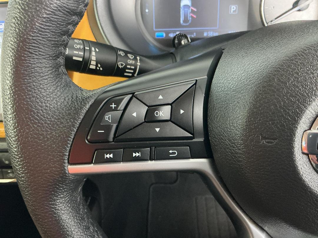 Photo '24' of Nissan Kicks