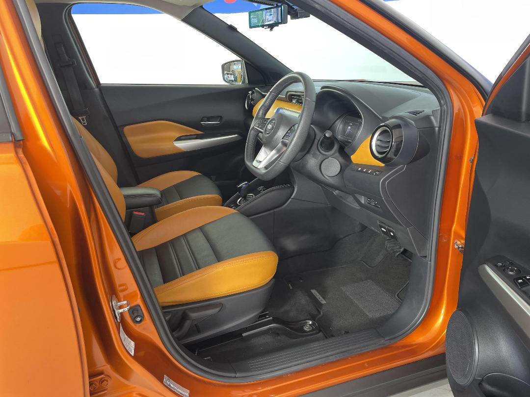 Photo '16' of Nissan Kicks Photo '16' of Nissan Kicks