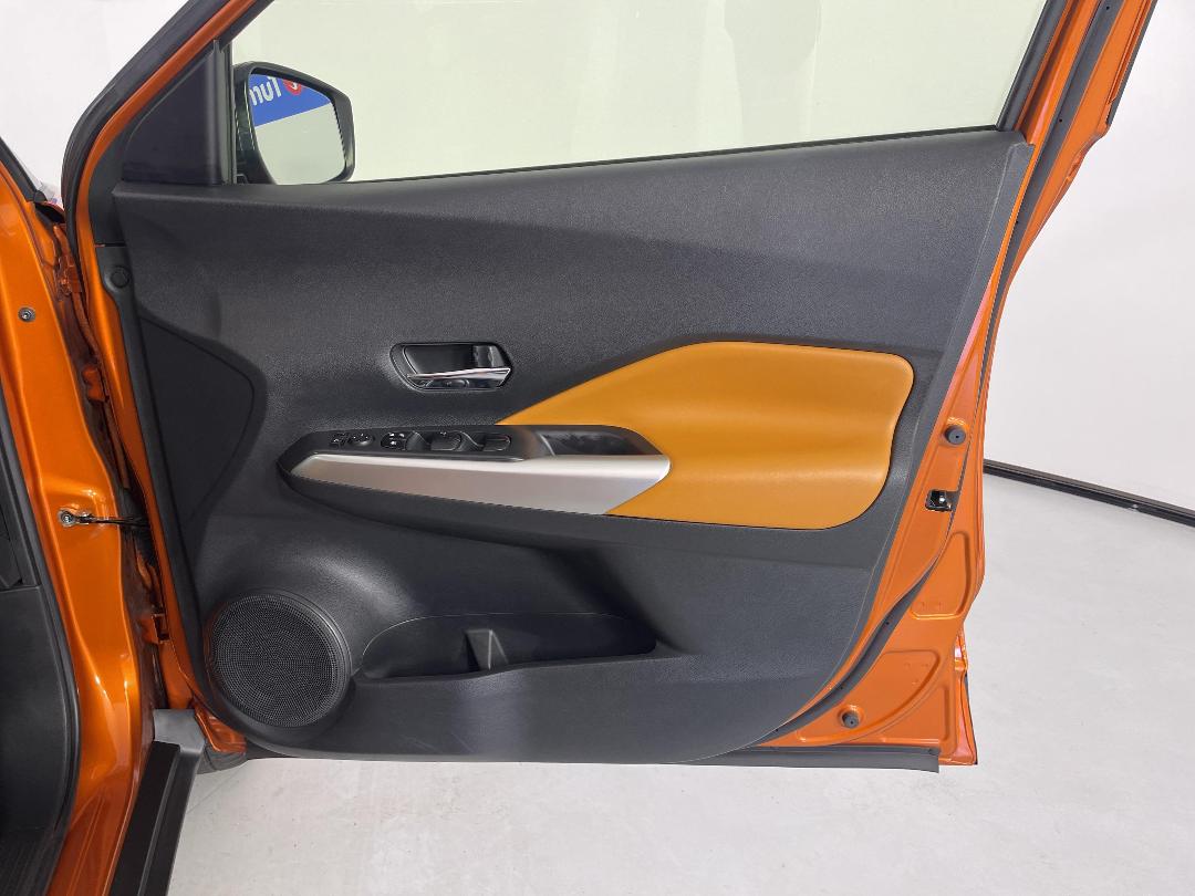 Photo '15' of Nissan Kicks Photo '15' of Nissan Kicks