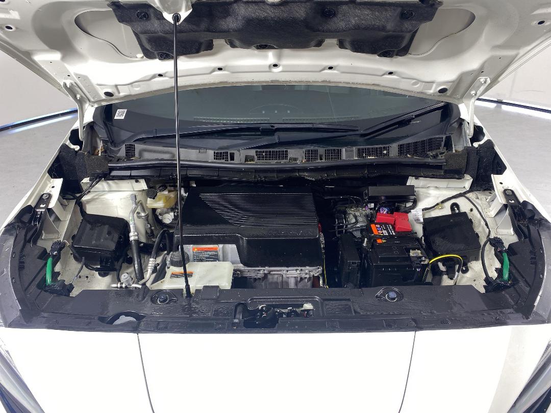 Photo '13' of Nissan Leaf