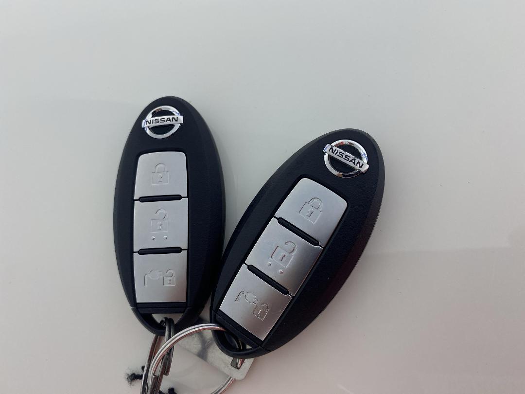 Photo '22' of Nissan Leaf