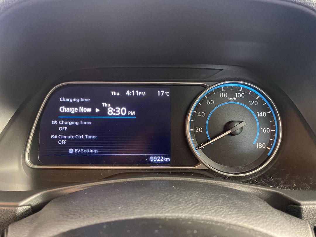 Photo '21' of Nissan Leaf