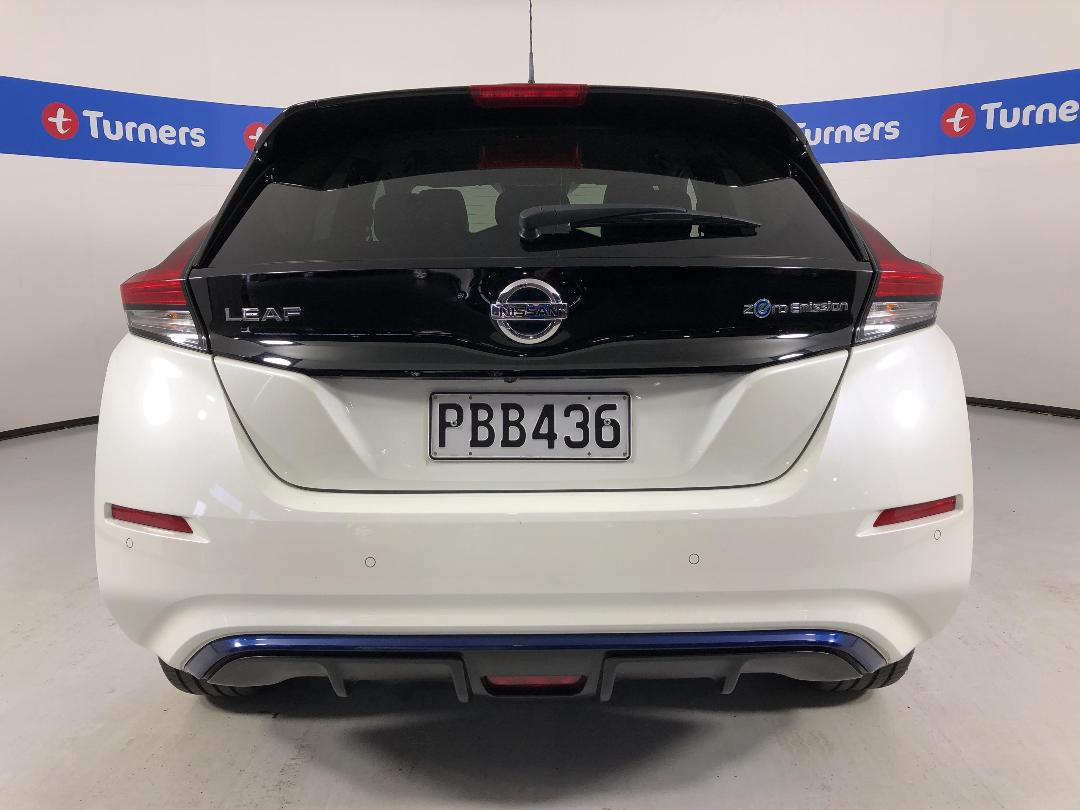 Photo '6' of Nissan Leaf