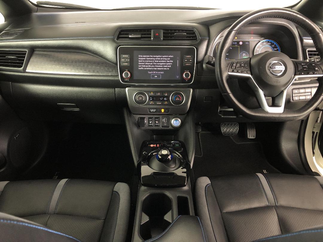 Photo '17' of Nissan Leaf