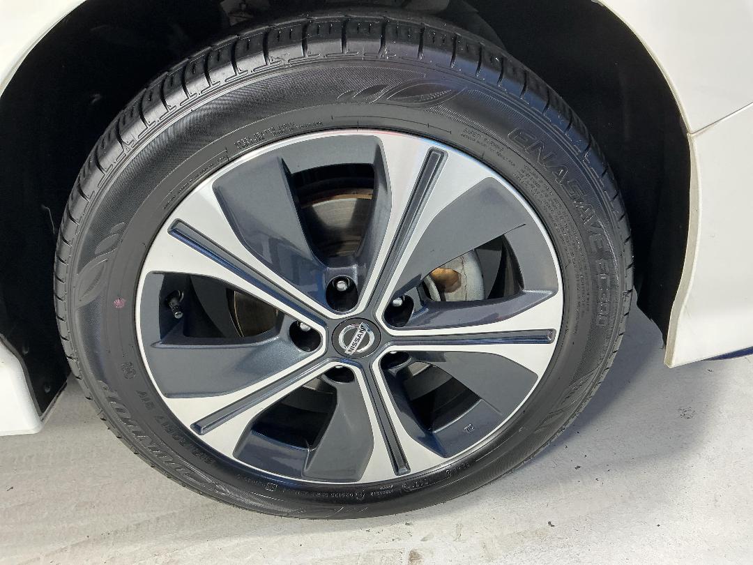 Photo '9' of Nissan Leaf