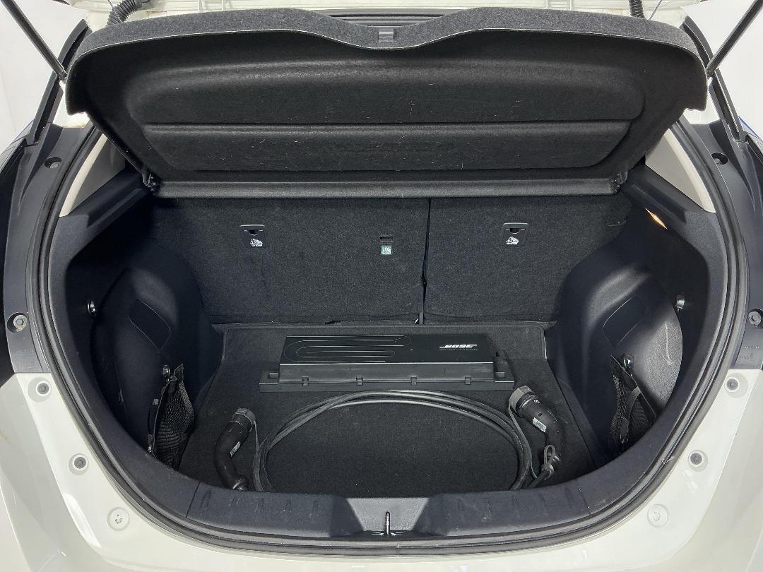 Photo '14' of Nissan Leaf