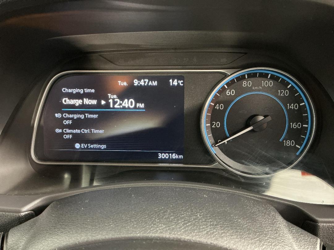 Photo '21' of Nissan Leaf