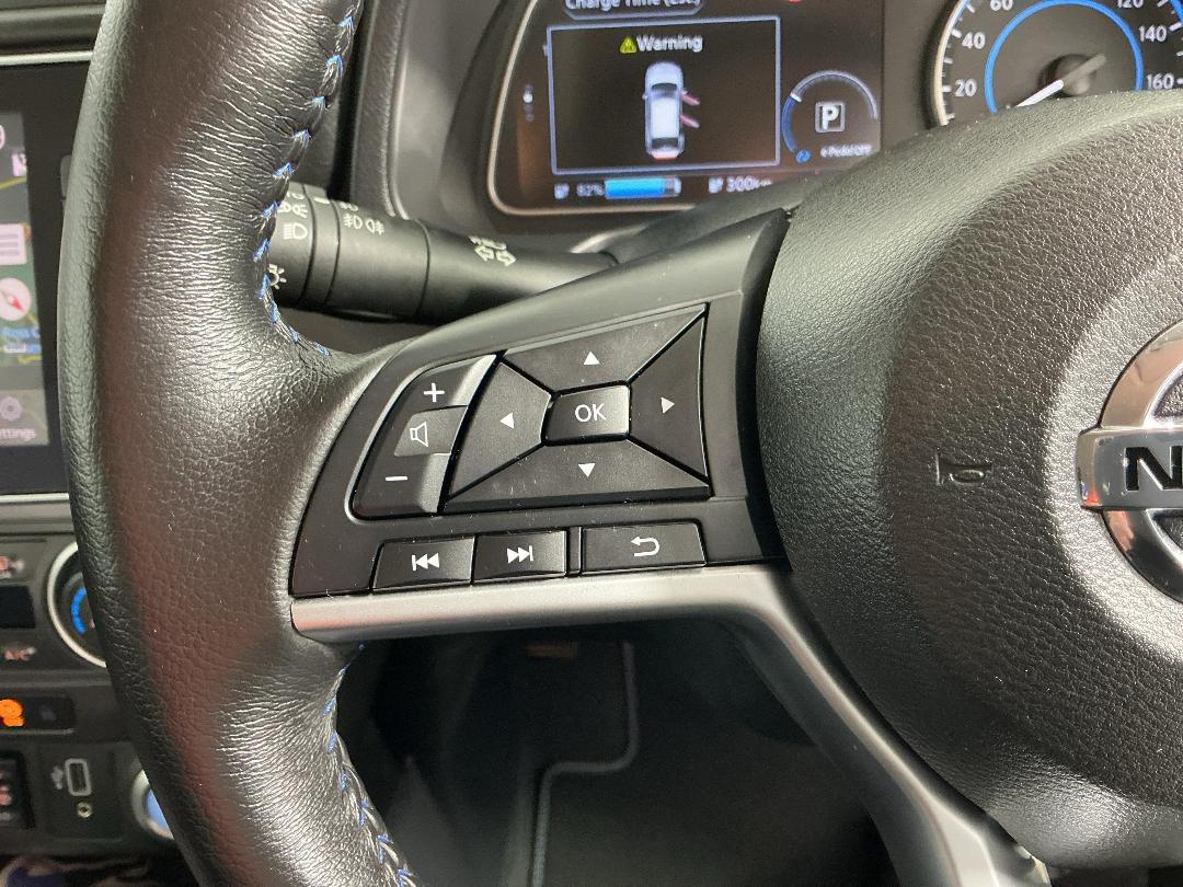 Photo '24' of Nissan Leaf