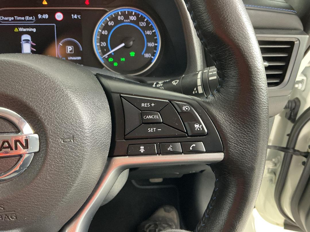 Photo '25' of Nissan Leaf