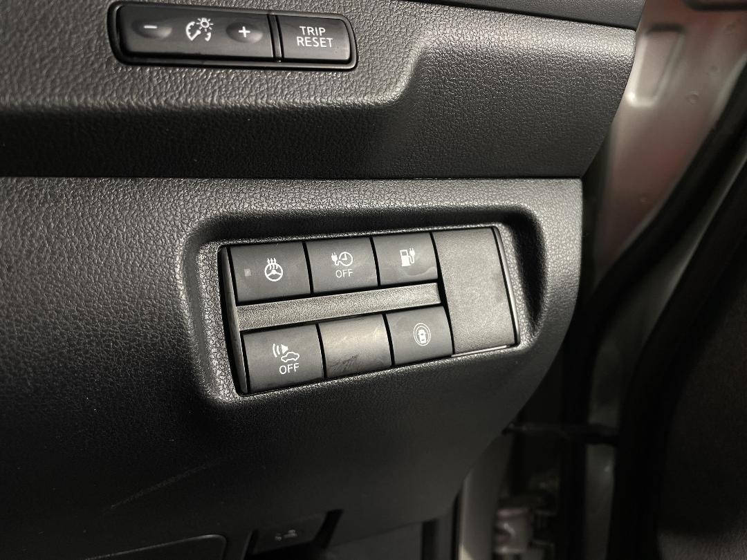 Photo '28' of Nissan Leaf