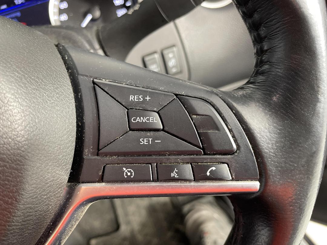 Photo '26' of Nissan Navara Photo '26' of Nissan Navara