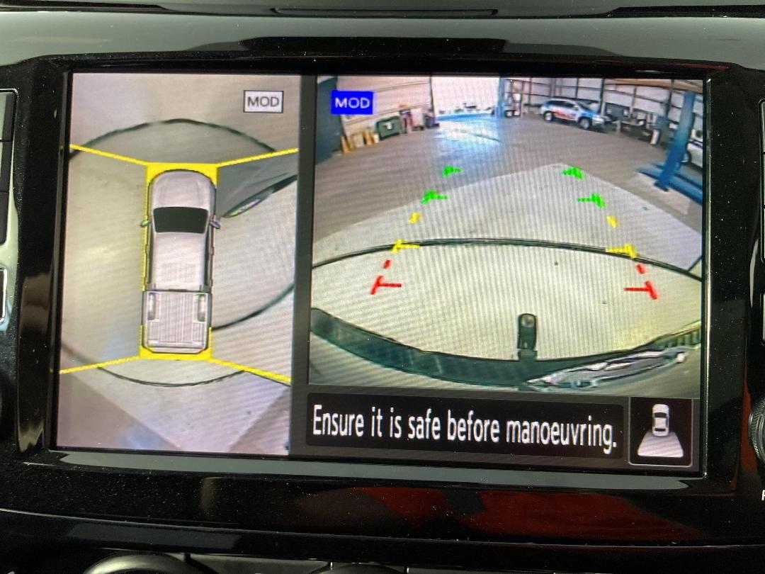 Photo '24' of Nissan Navara Photo '24' of Nissan Navara