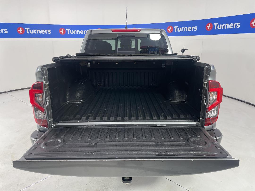 Photo '14' of Nissan Navara Photo '14' of Nissan Navara