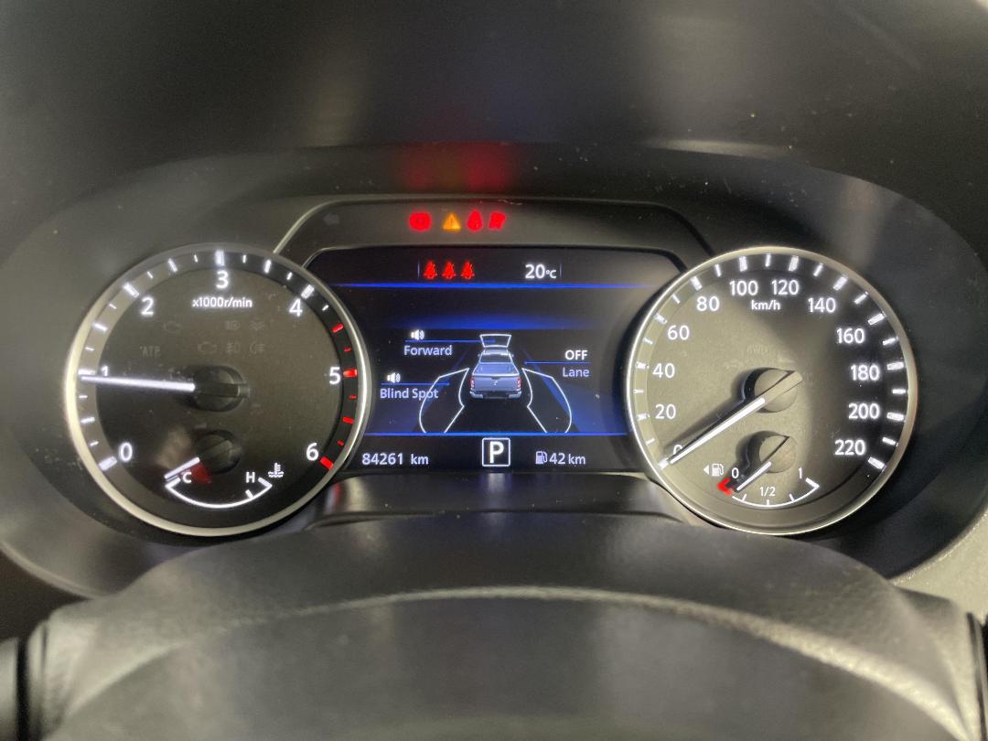 Photo '21' of Nissan Navara Photo '21' of Nissan Navara